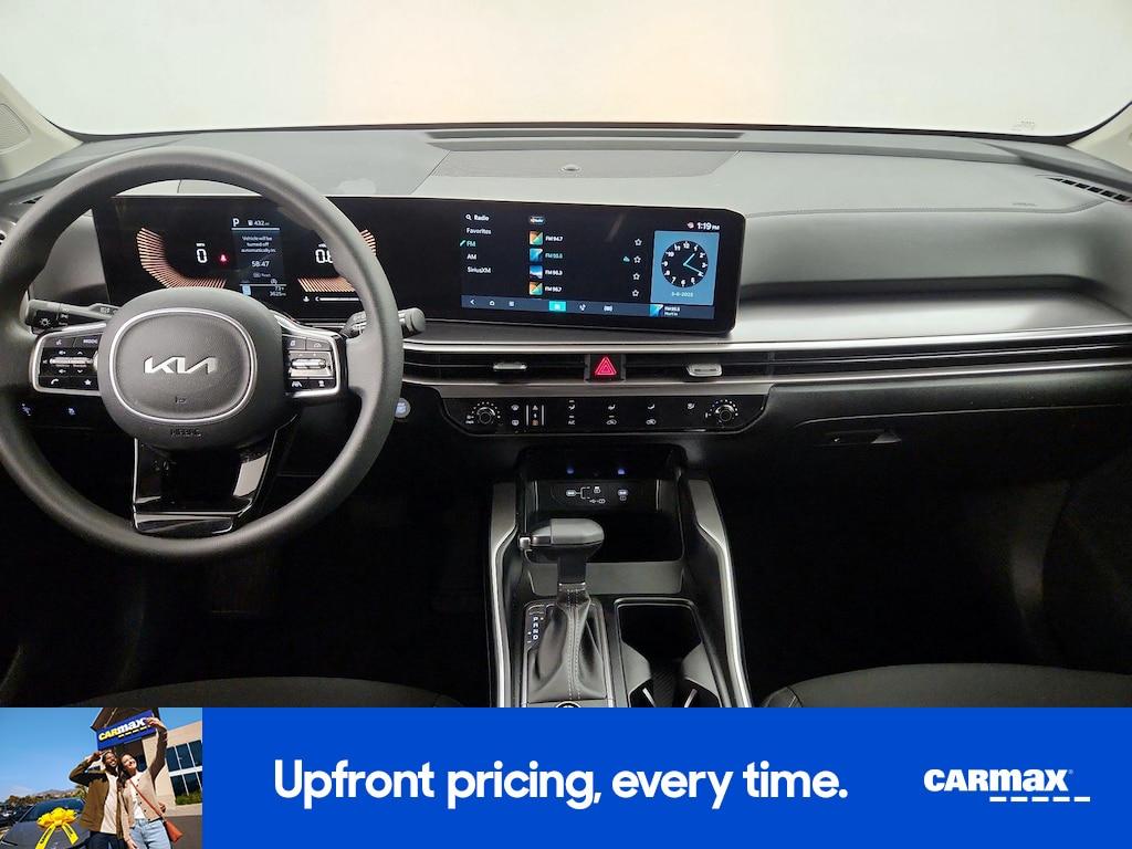 used 2024 Kia Sorento car, priced at $29,998