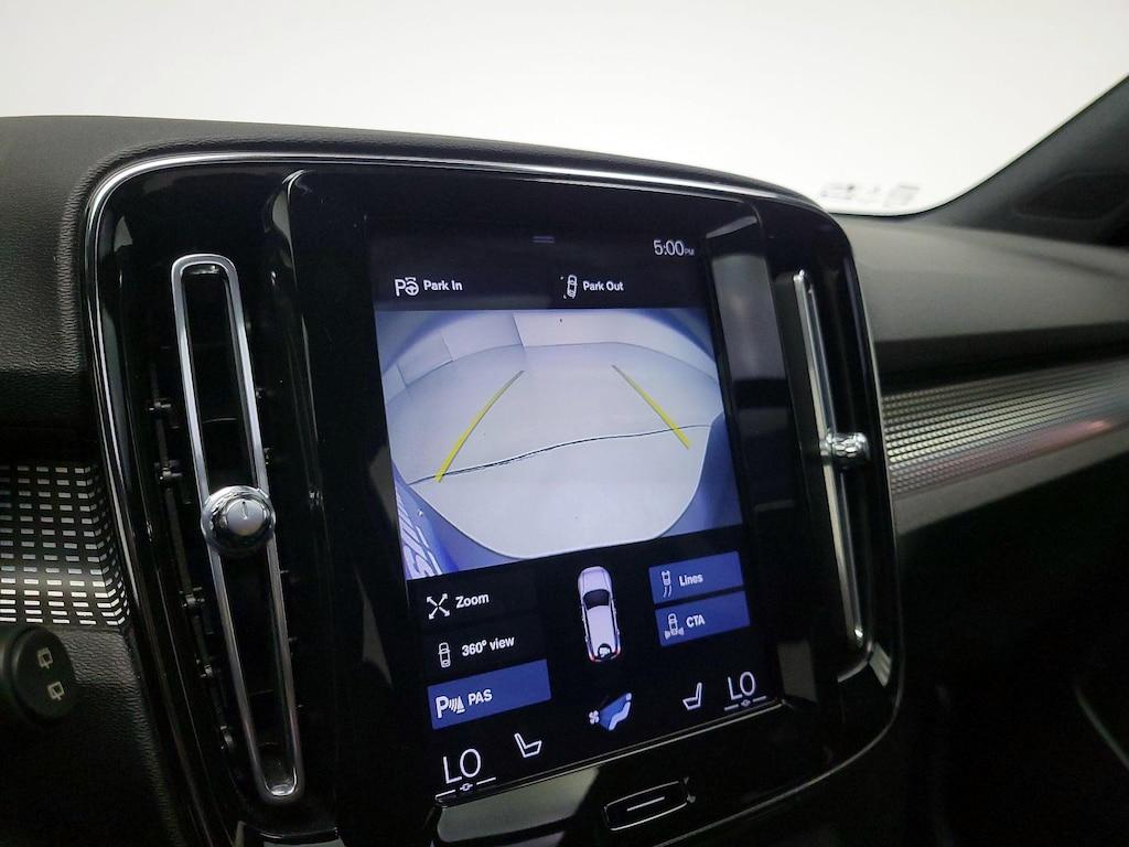 used 2020 Volvo XC40 car, priced at $26,998