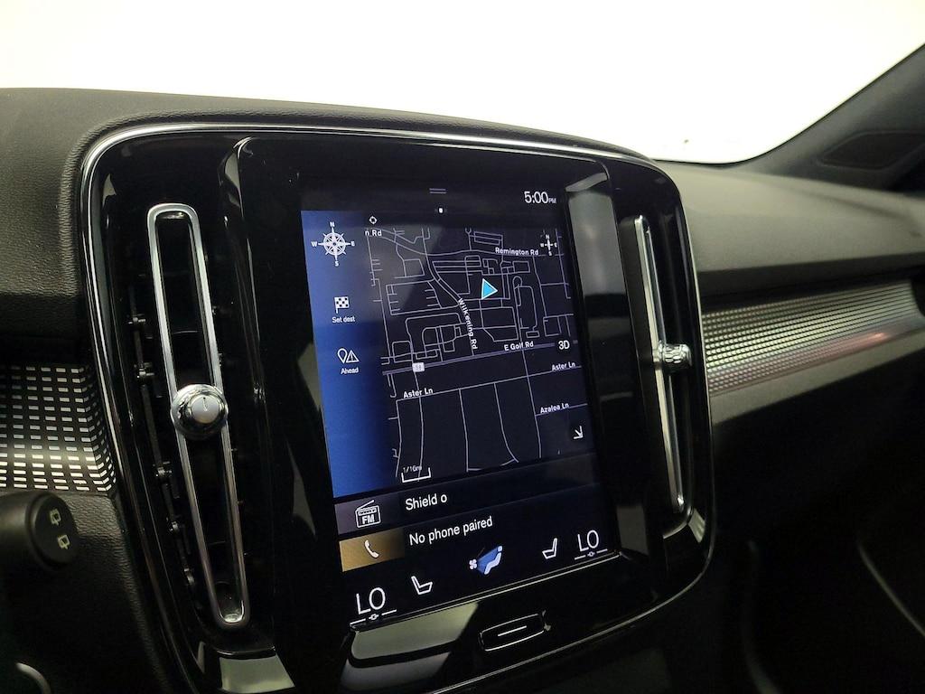 used 2020 Volvo XC40 car, priced at $26,998