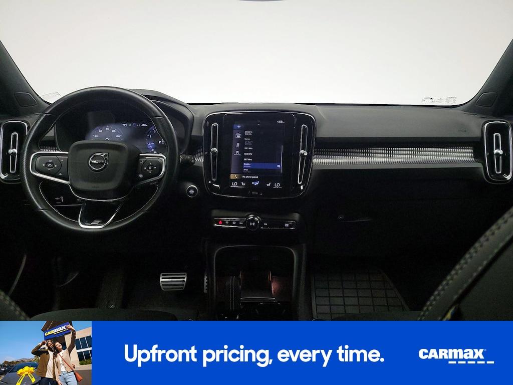 used 2020 Volvo XC40 car, priced at $26,998