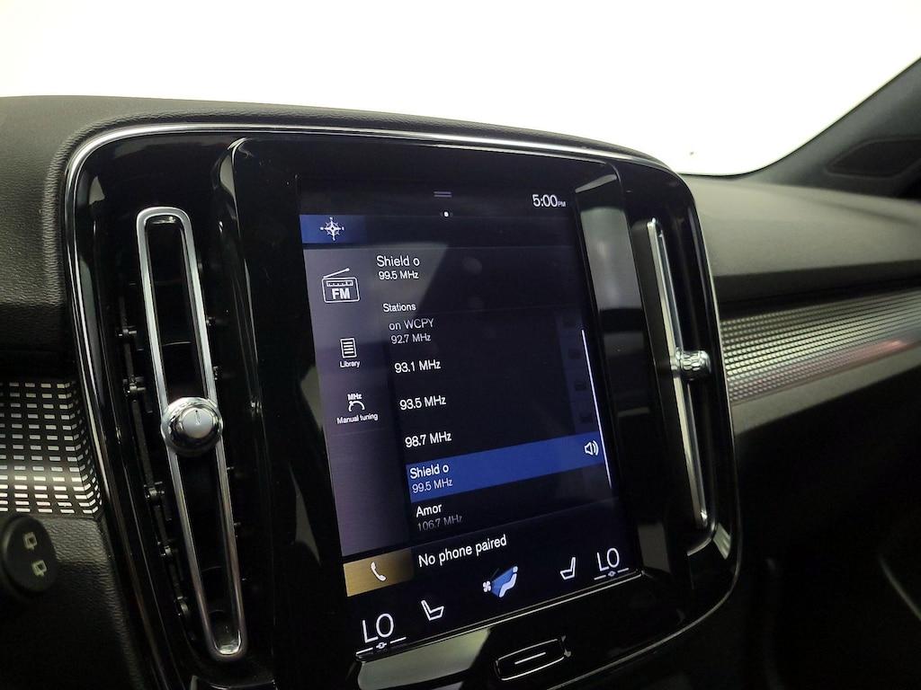 used 2020 Volvo XC40 car, priced at $26,998