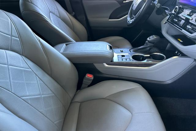 used 2023 Toyota Highlander Hybrid car, priced at $53,988