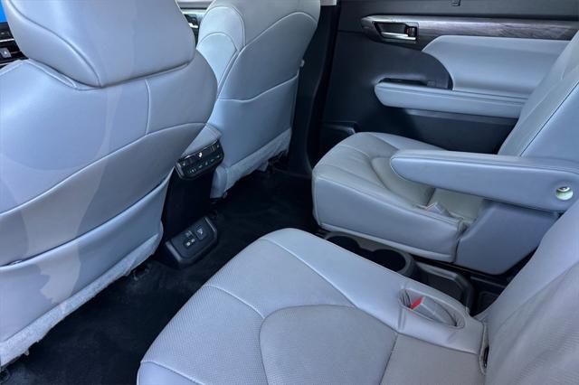 used 2023 Toyota Highlander Hybrid car, priced at $53,988