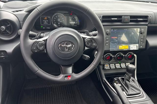 new 2025 Toyota GR86 car