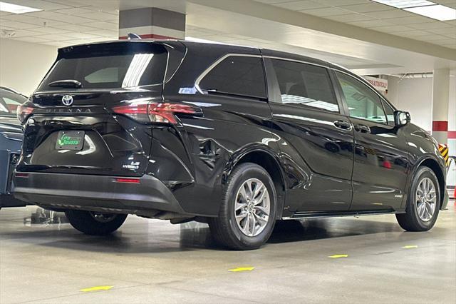 used 2021 Toyota Sienna car, priced at $32,988