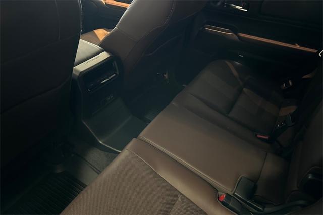 new 2025 Toyota Land Cruiser car