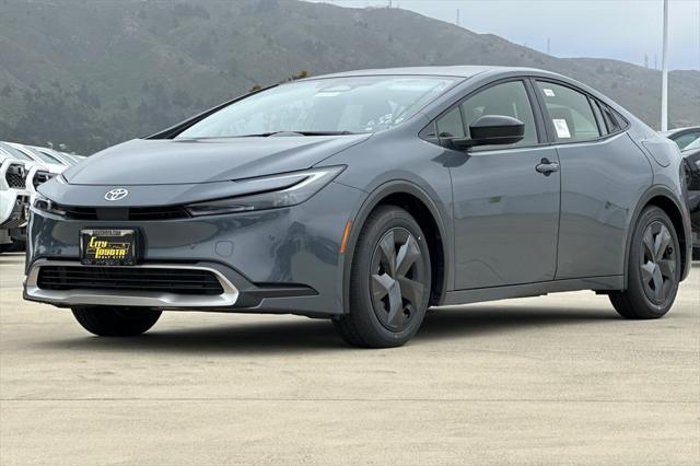 new 2025 Toyota Prius car