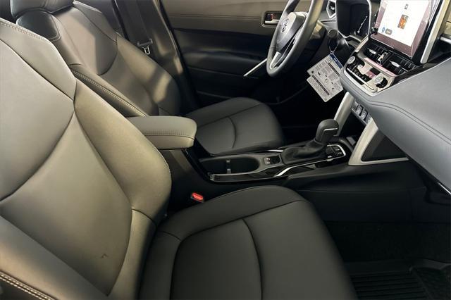new 2025 Toyota Corolla Cross car