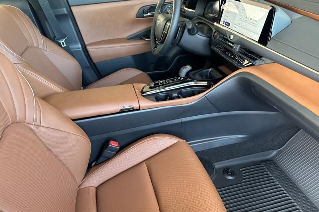 new 2025 Toyota Crown Signia car