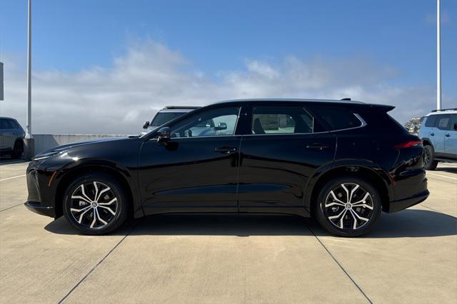 new 2025 Toyota Crown Signia car
