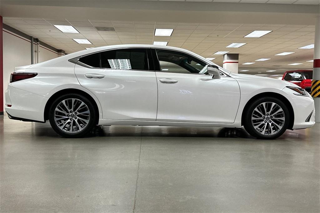 used 2021 Lexus ES 350 car, priced at $30,988