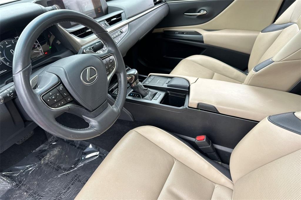 used 2021 Lexus ES 350 car, priced at $30,988