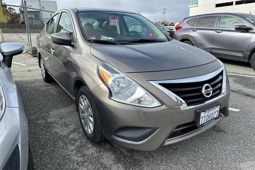 used 2015 Nissan Versa car