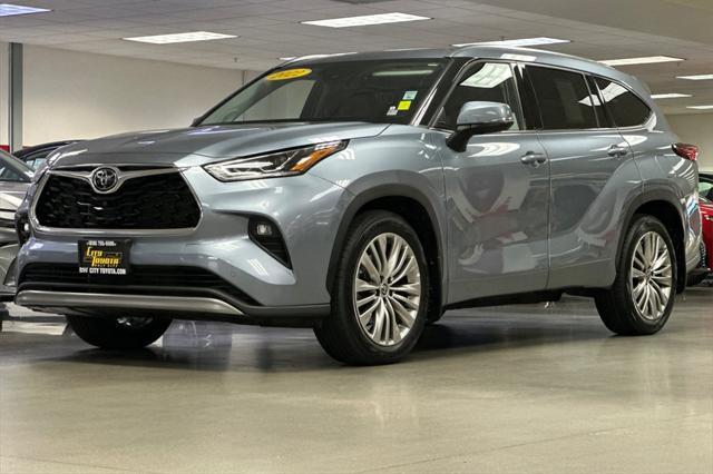 used 2022 Toyota Highlander car, priced at $42,988