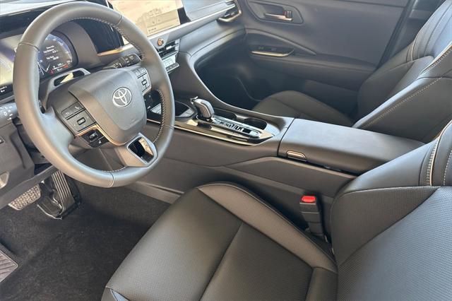 new 2025 Toyota Crown Signia car