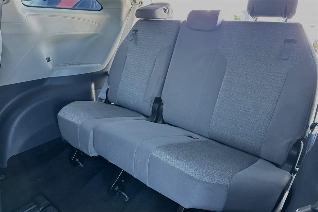 used 2023 Toyota Sienna car, priced at $39,988