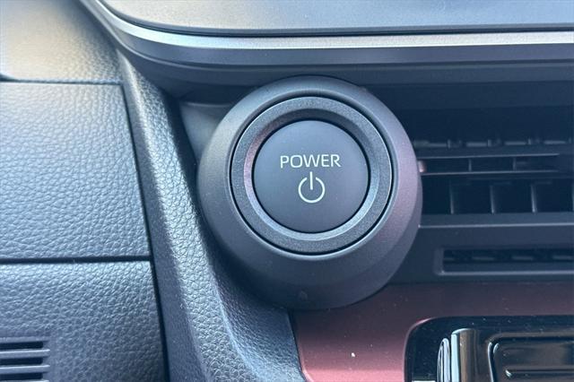 new 2025 Toyota Prius car