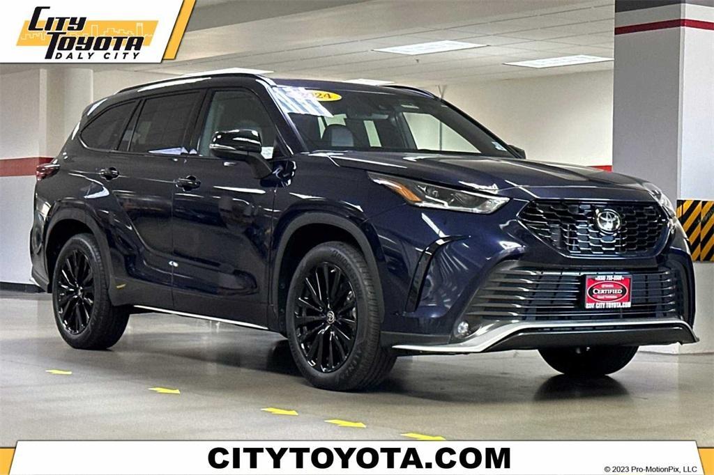 used 2024 Toyota Highlander car, priced at $47,988