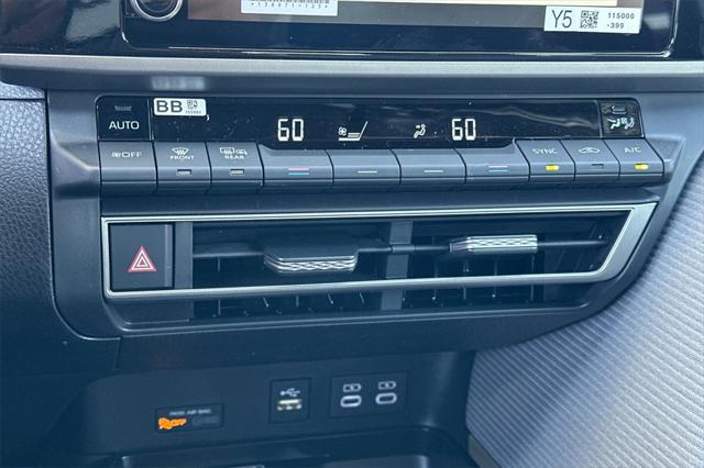 new 2025 Toyota Camry car