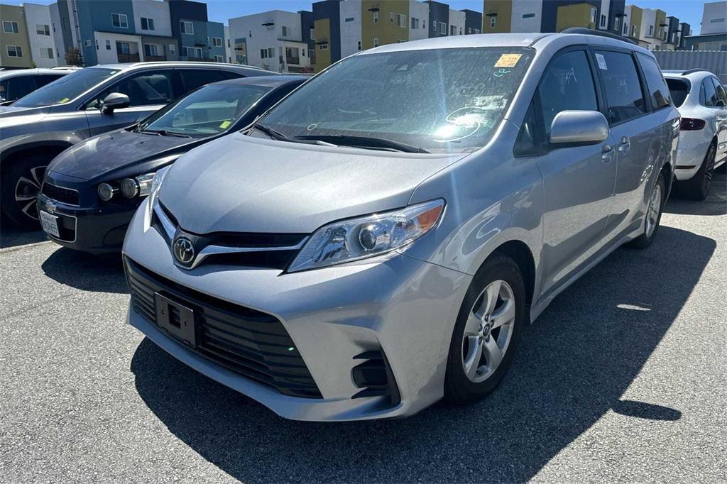 used 2018 Toyota Sienna car, priced at $33,988