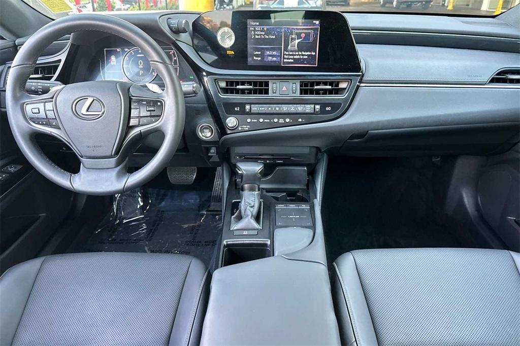 used 2022 Lexus ES 350 car, priced at $35,988