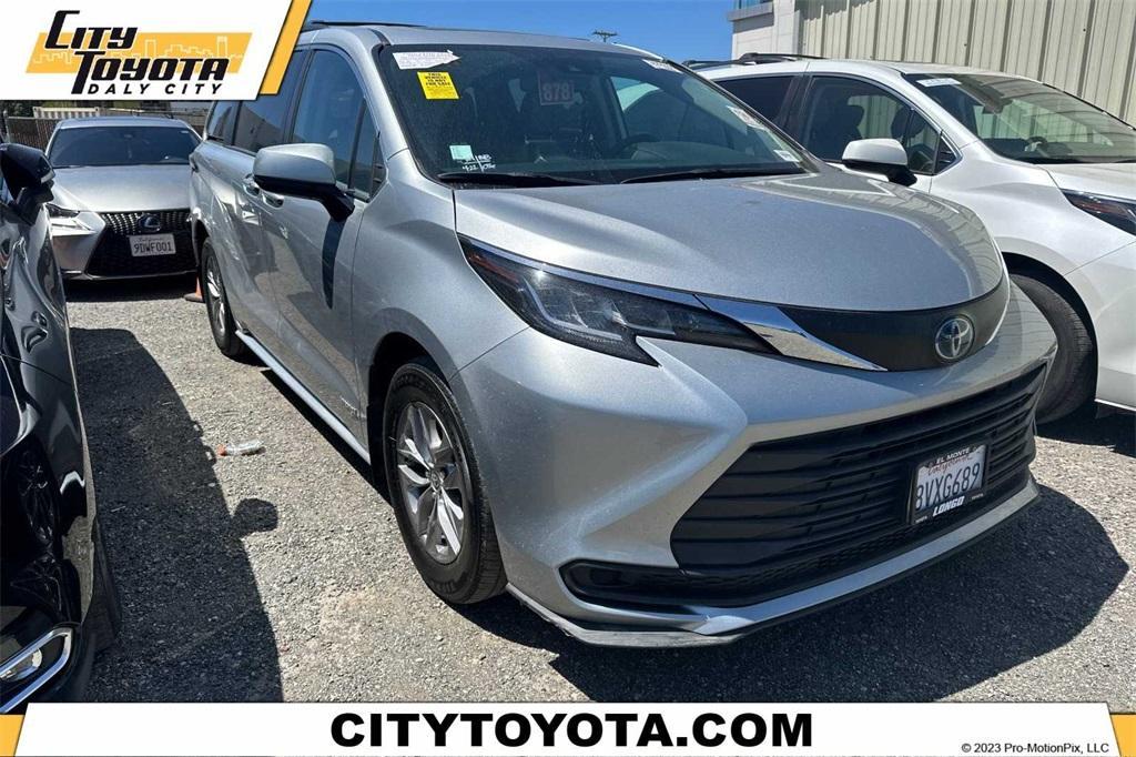 used 2021 Toyota Sienna car, priced at $43,988
