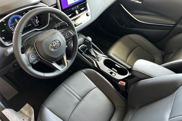 new 2025 Toyota Corolla Hybrid car