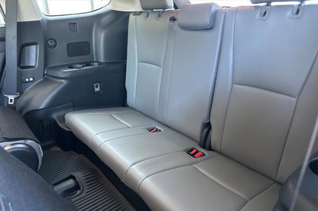 used 2023 Toyota Highlander Hybrid car, priced at $42,988