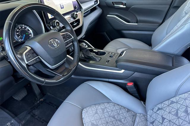 used 2023 Toyota Highlander Hybrid car, priced at $42,988