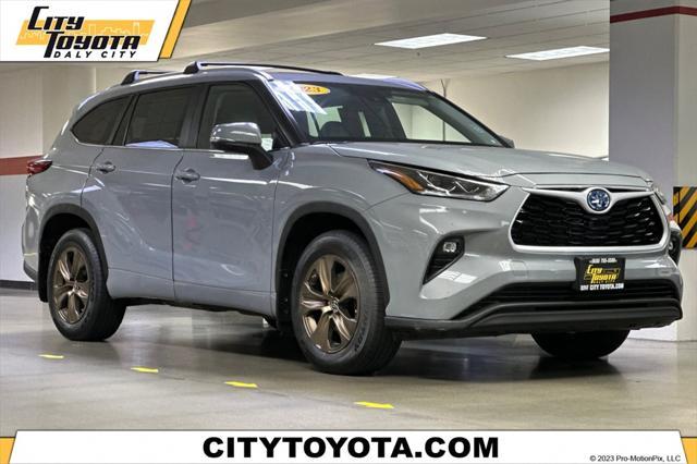 used 2023 Toyota Highlander Hybrid car, priced at $42,988