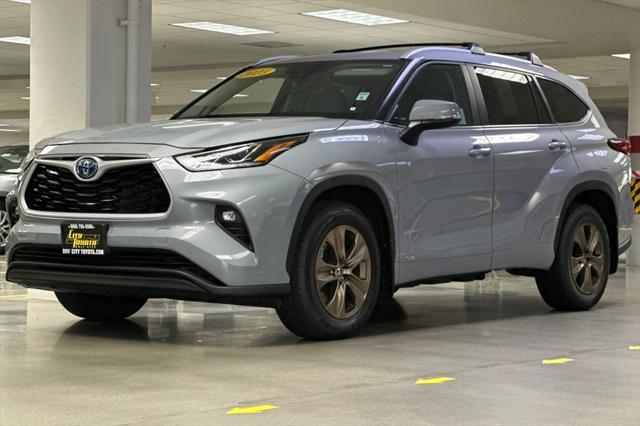 used 2023 Toyota Highlander Hybrid car, priced at $42,988