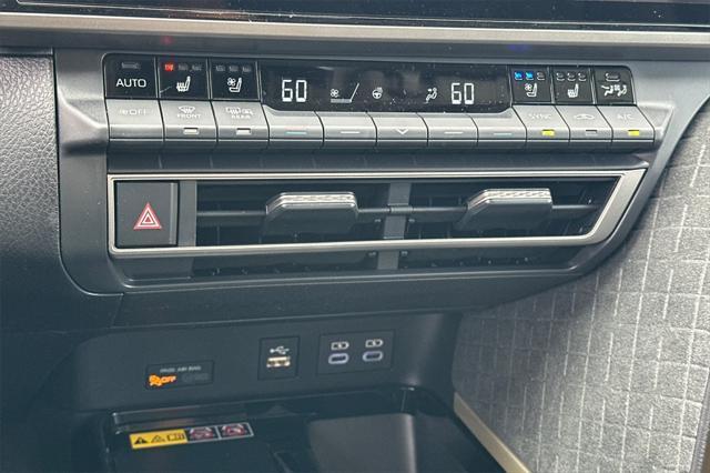 new 2025 Toyota Camry car