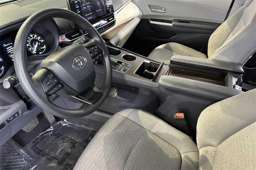 used 2024 Toyota Sienna car, priced at $46,988