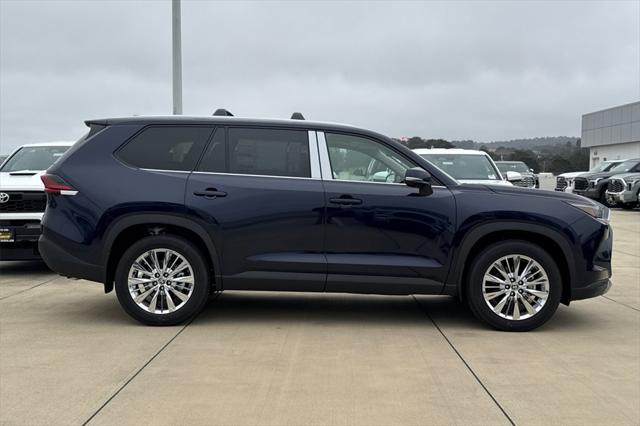 new 2025 Toyota Grand Highlander car