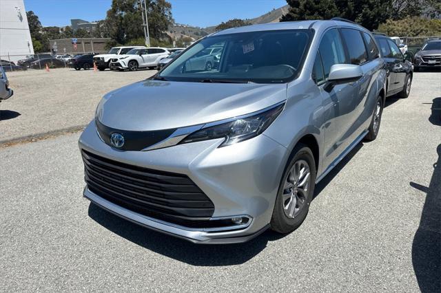 used 2024 Toyota Sienna car, priced at $43,988