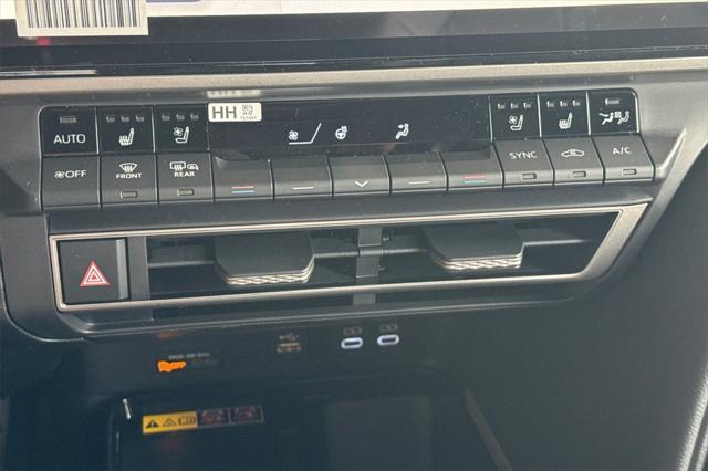 new 2025 Toyota Camry car