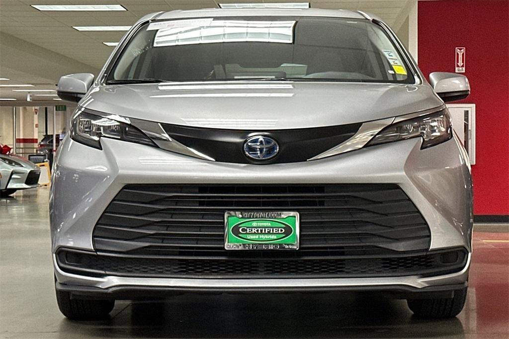 used 2022 Toyota Sienna car, priced at $31,988