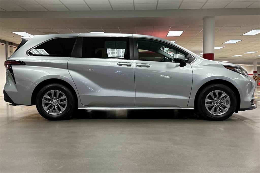 used 2022 Toyota Sienna car, priced at $31,988