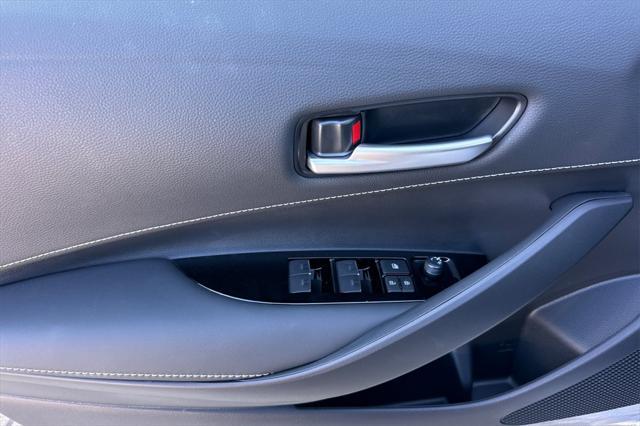 new 2025 Toyota Corolla Hatchback car
