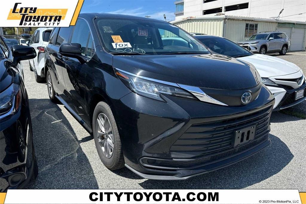 used 2022 Toyota Sienna car, priced at $38,988