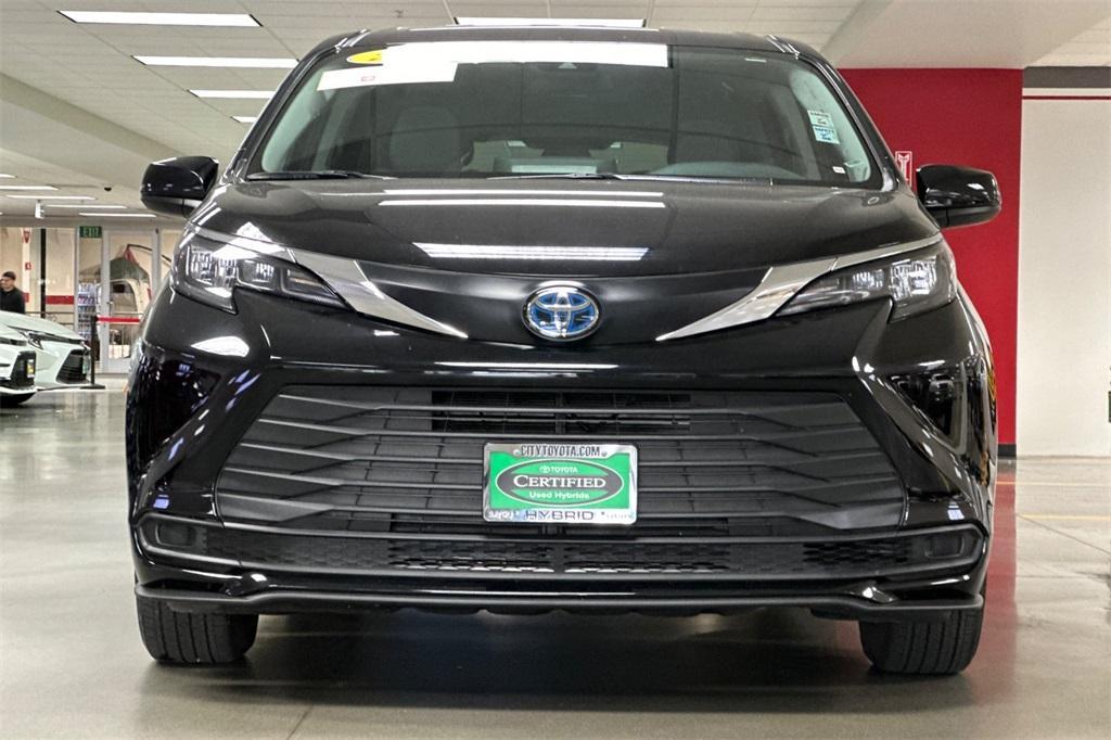 used 2024 Toyota Sienna car, priced at $42,988