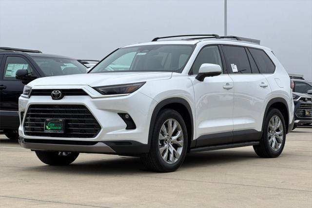 new 2025 Toyota Grand Highlander car