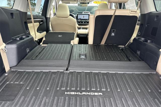used 2024 Toyota Highlander Hybrid car, priced at $54,988