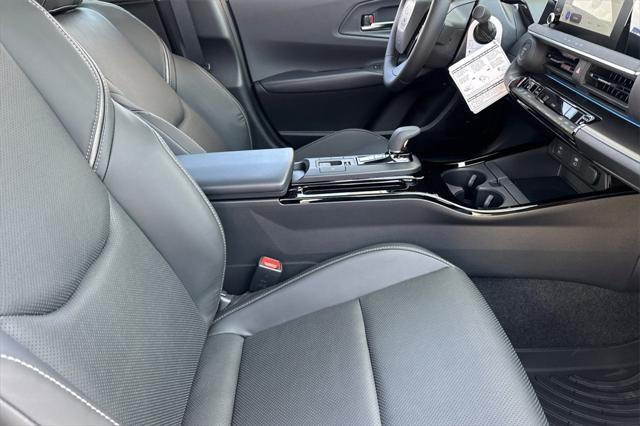 new 2025 Toyota Prius car