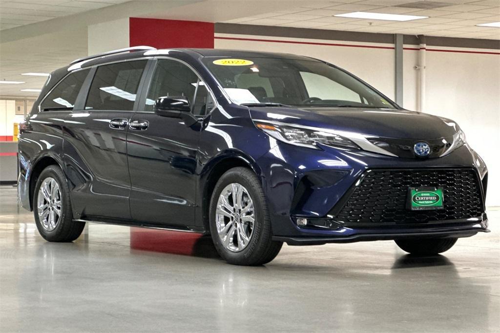 used 2022 Toyota Sienna car, priced at $48,988