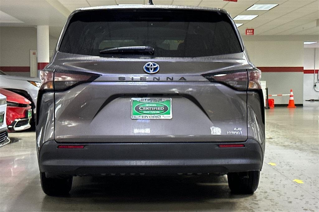 used 2023 Toyota Sienna car, priced at $41,988