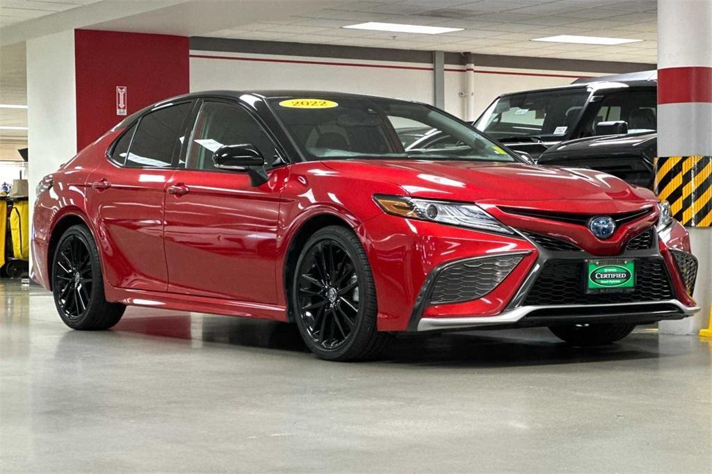 used 2022 Toyota Camry Hybrid car, priced at $32,988