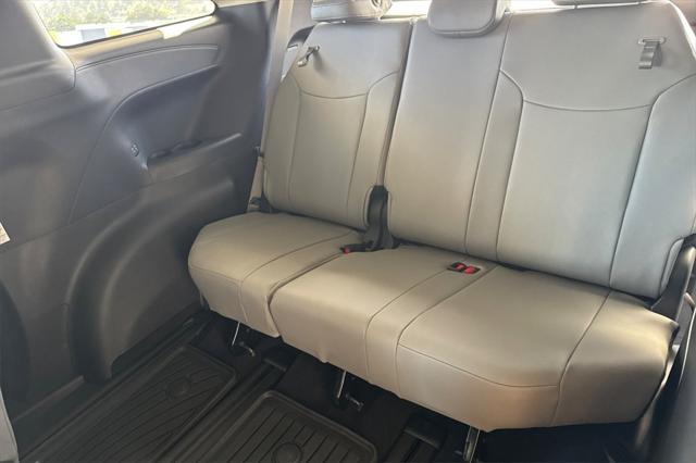 new 2025 Toyota Sienna car