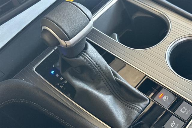 new 2025 Toyota Sienna car