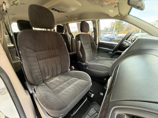 used 2018 Dodge Grand Caravan car, priced at $8,990